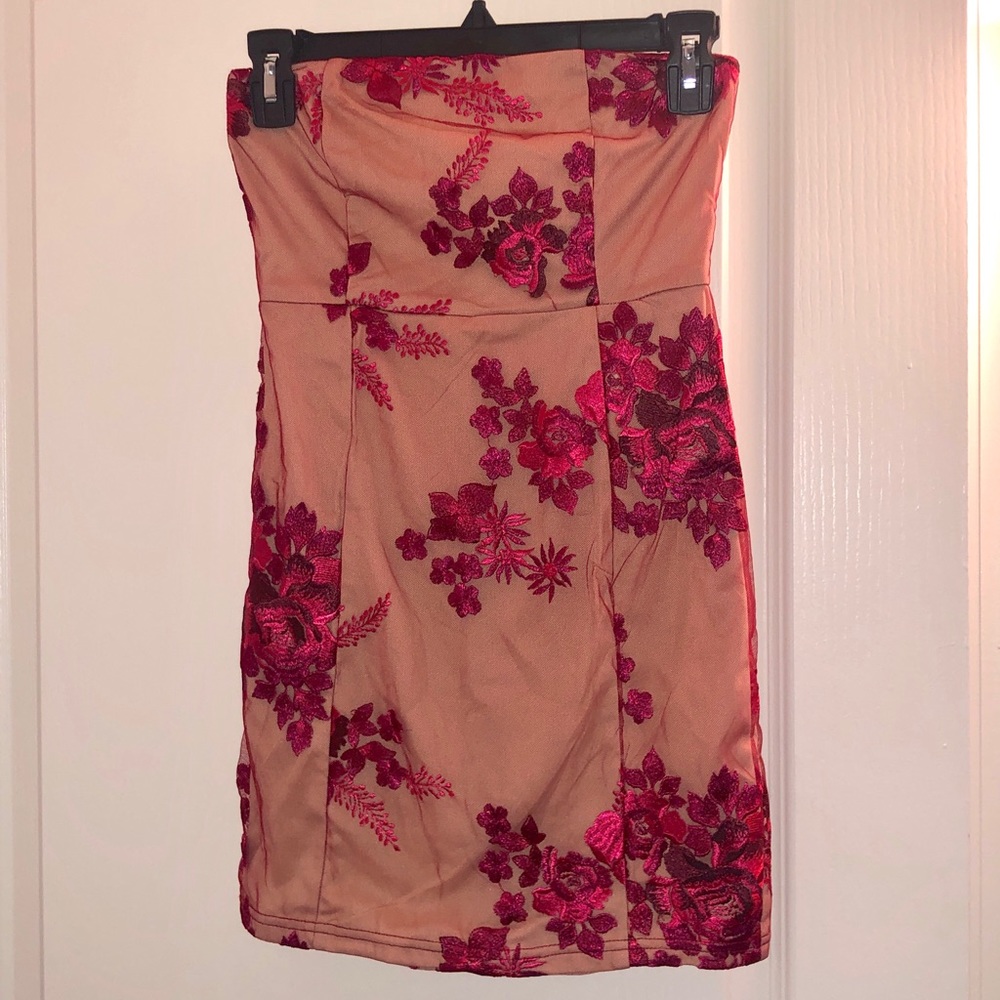 🔥Prettylittlething floral dress